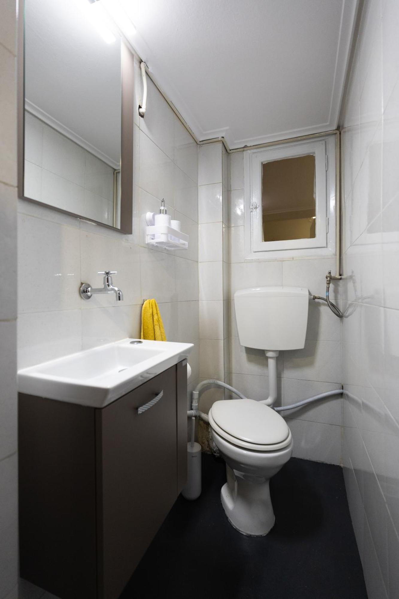 Big Stylish 2br Views 3 Min Walk To Sea Thessaloniki
